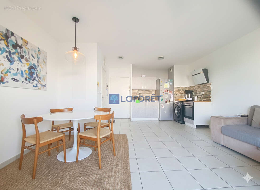 Appartement à MARSEILLE-11E