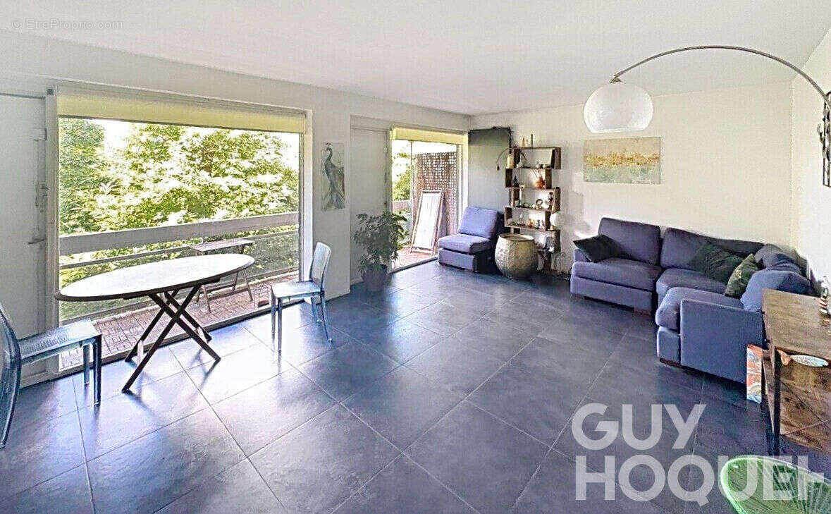 Appartement à VERSAILLES