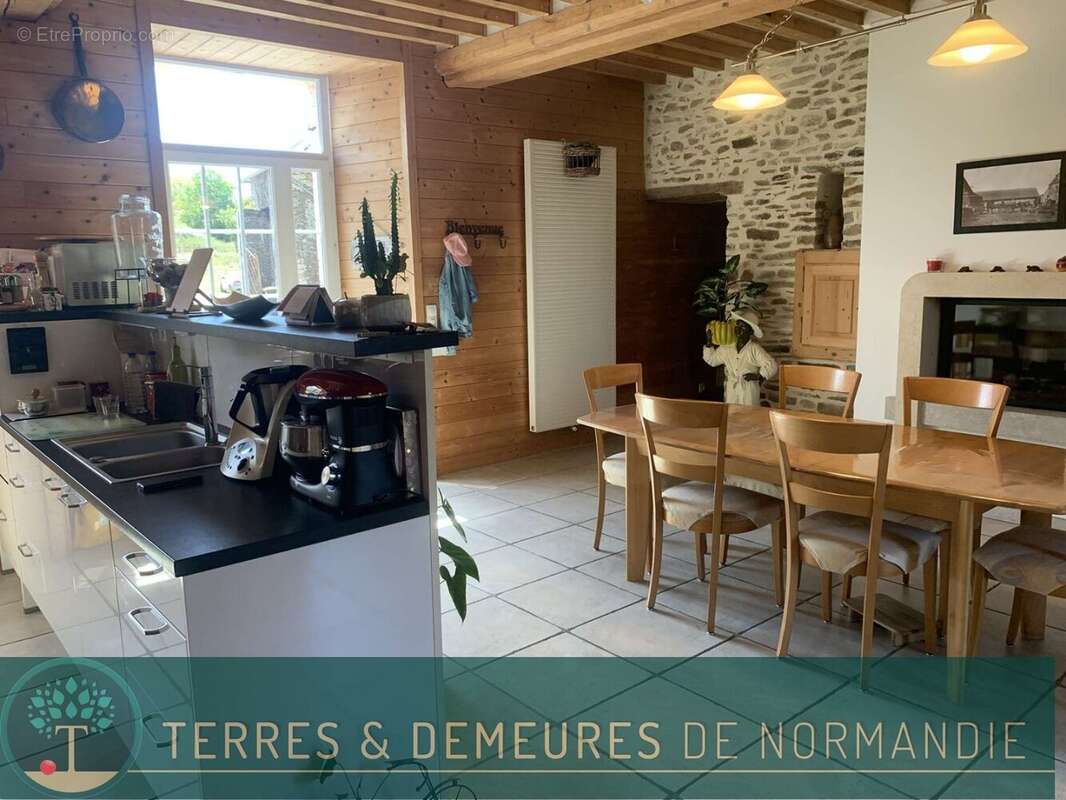 A VENDRE en NORMANDIE dans le département du CALVADOS région LE MOLAY-LITRY (14330) une exploitation agricole herbagère d'une su - photo 4