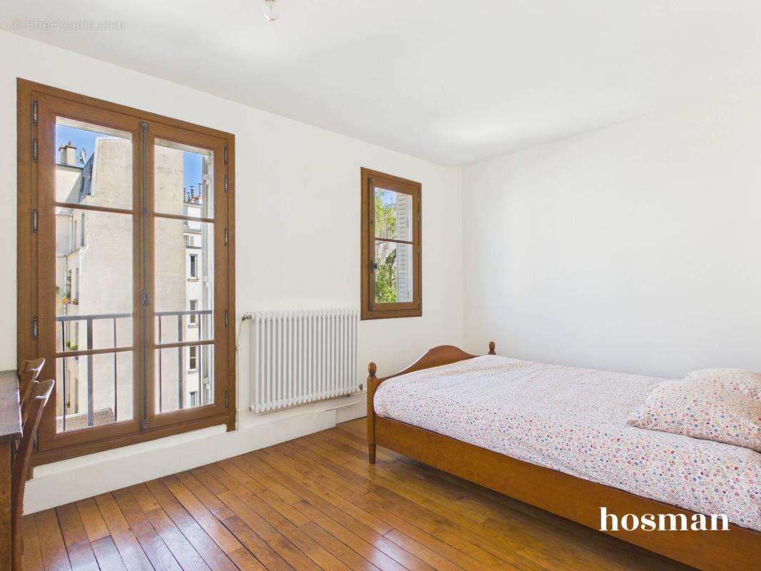 Appartement à PARIS-19E