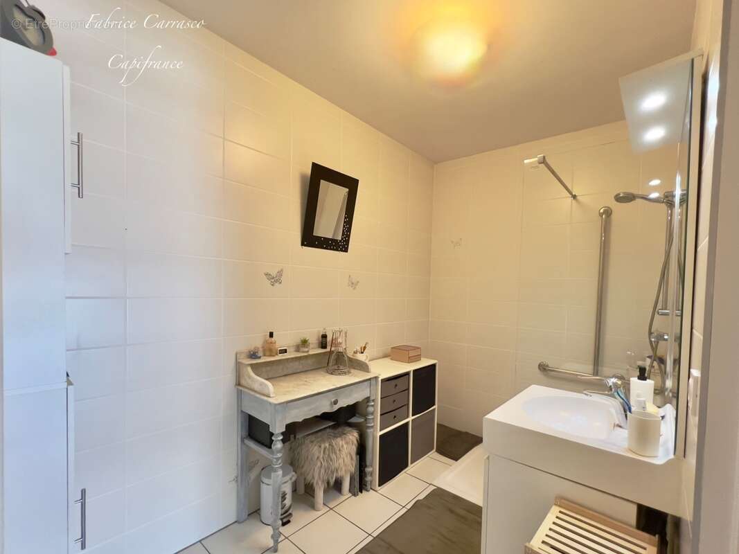 Appartement à vendre 3 pièces (63) T3 de 67,60 m² à Aulnat résidence récente et sécurisée - photo 51