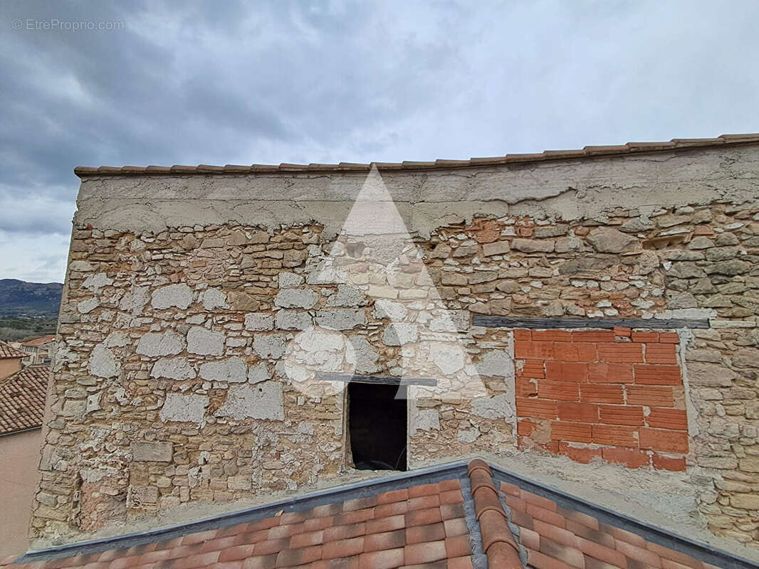 Appartement à CAROMB