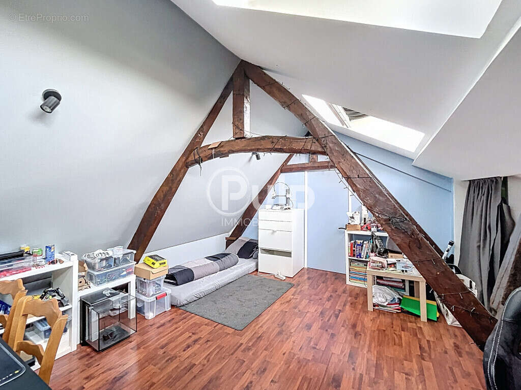 Maison à BEUVRY-LA-FORET