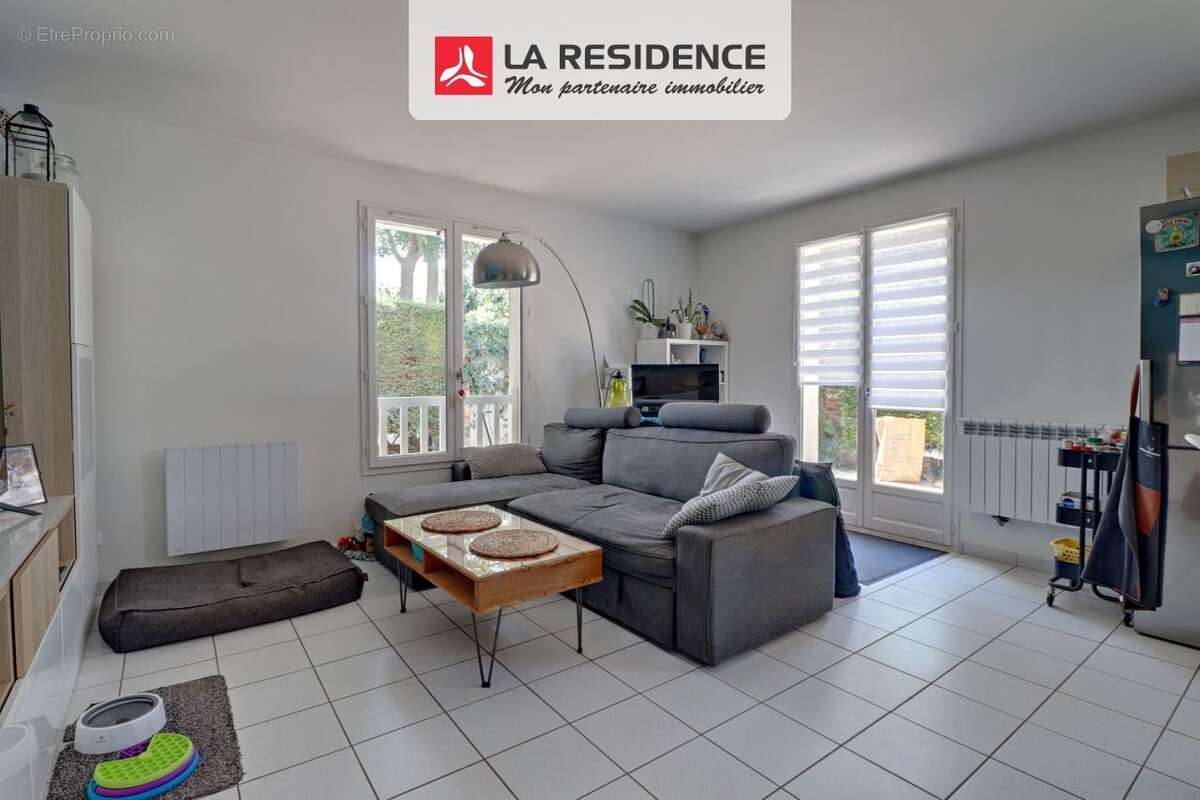 Appartement 47 m² à Vaureal  - photo 7