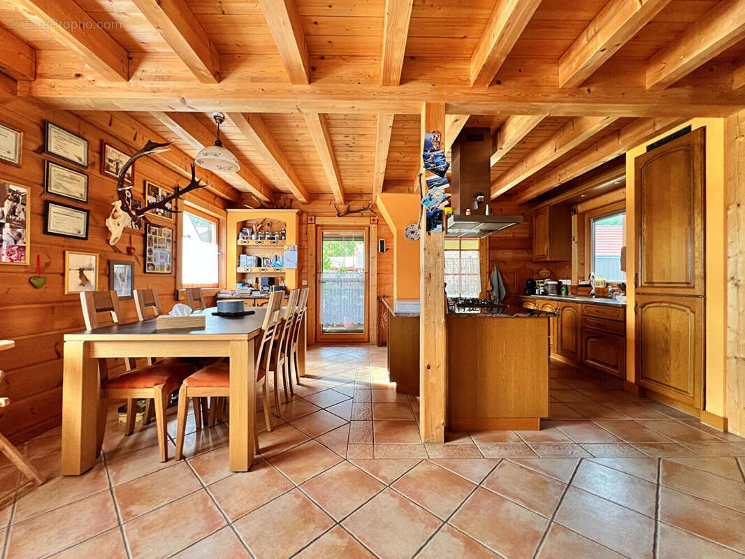 Maison de type chalet à Riquewihr - 6 pièces - 150m² - photo 7