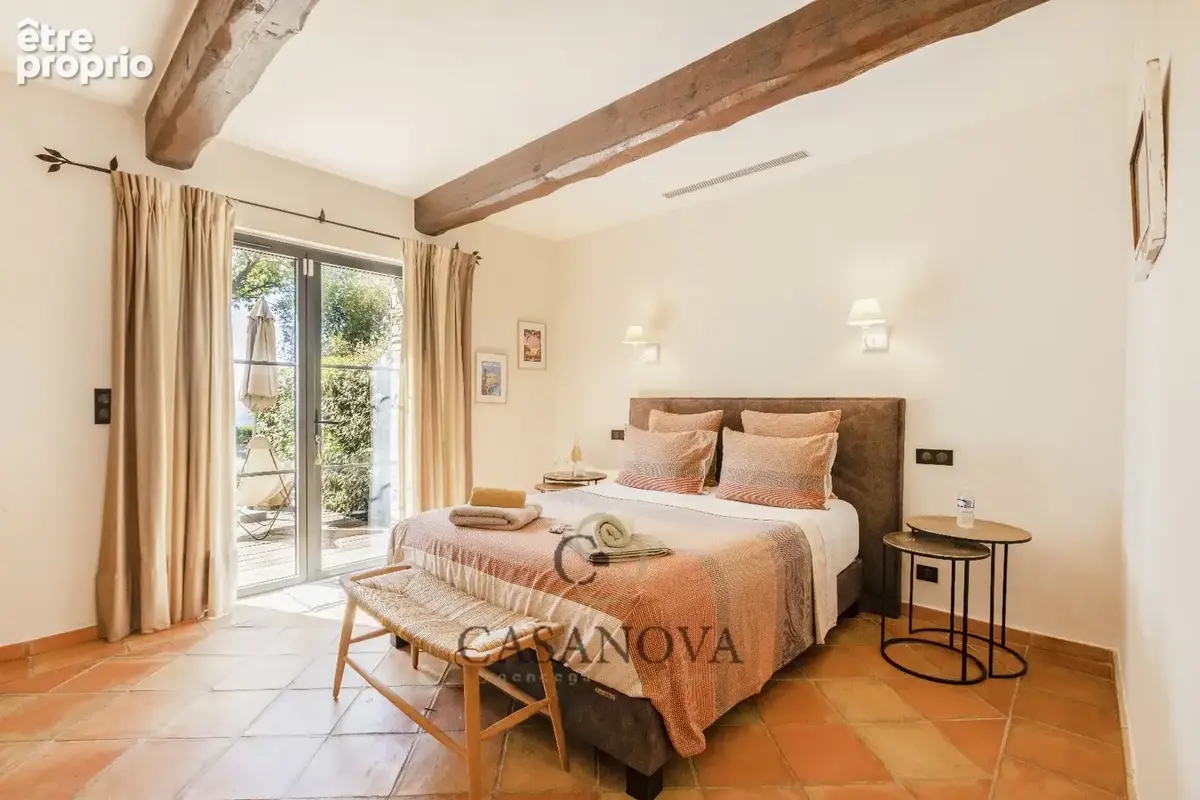 Golfe de Saint Tropez - Domaine de 5 hectares avec bastide, maison de gardien, piscine et vue panoramique à La Garde-Freinet - photo 25