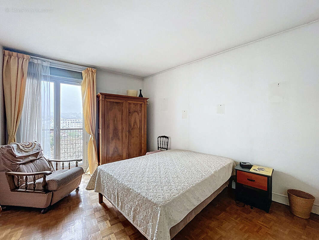 Appartement à CHATILLON