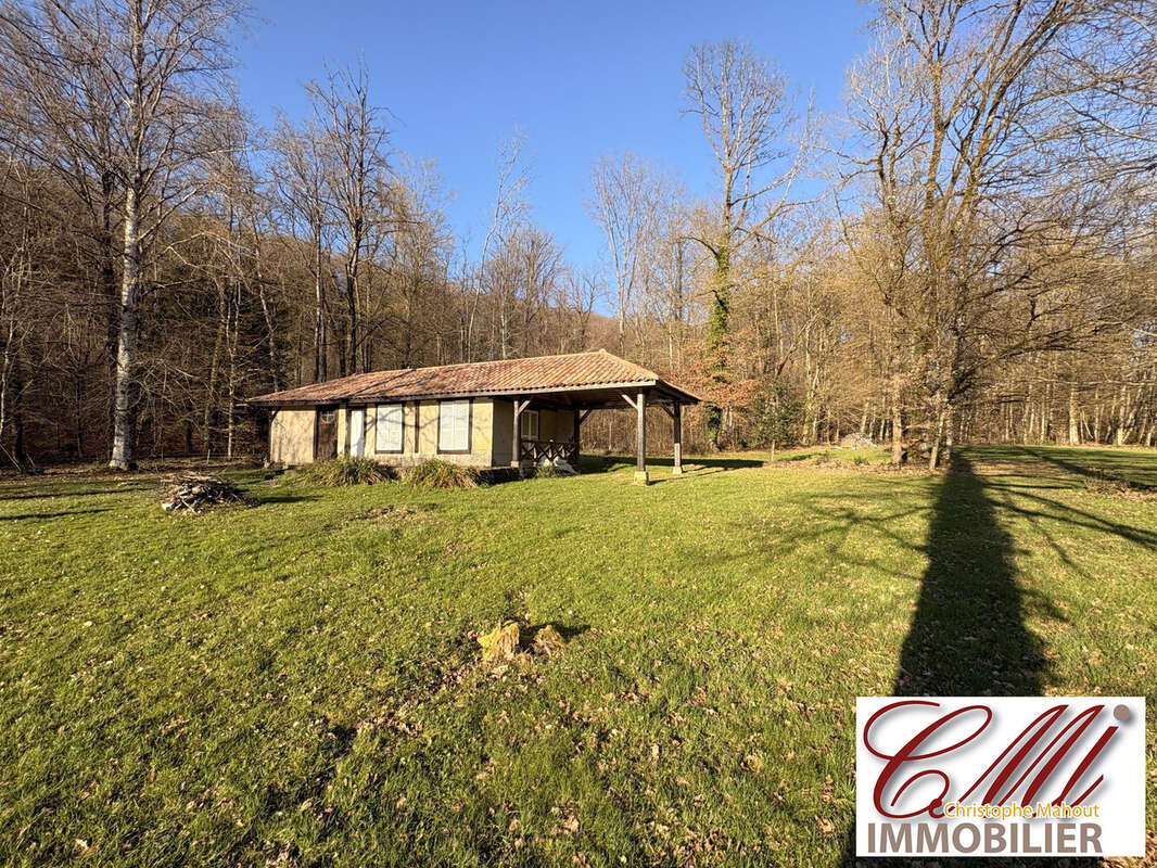 Terrain à BEAULIEU-EN-ARGONNE