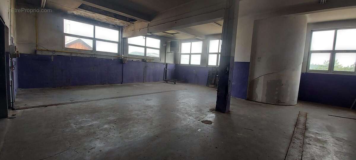 Commerce 750 m² à Corcieux  - photo 7