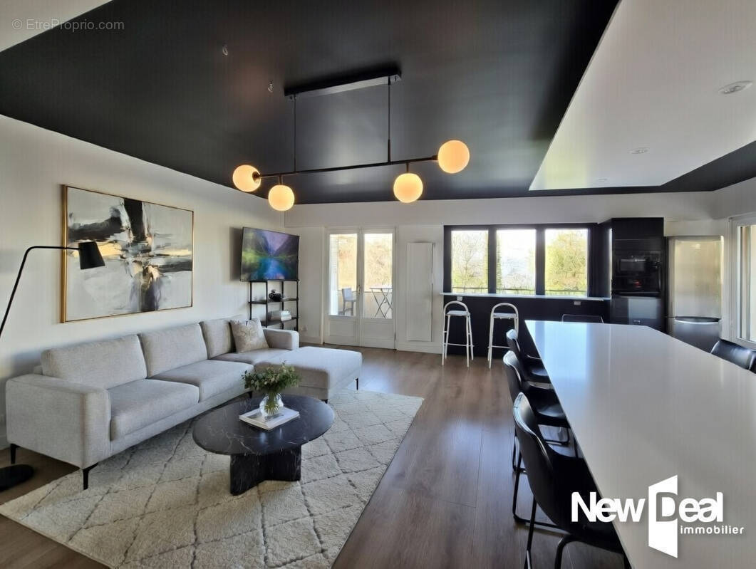 Appartement à EVIAN-LES-BAINS