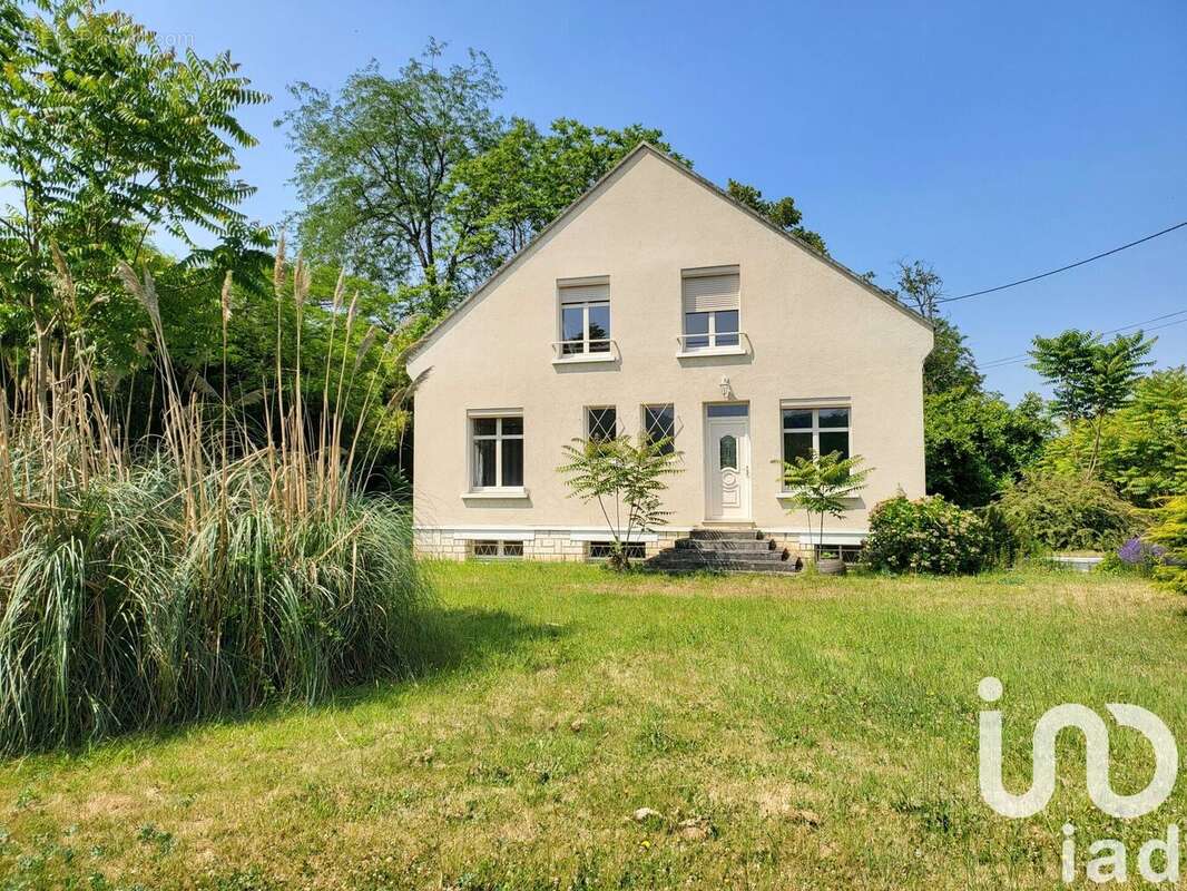 Photo 2 - Maison à BONNEUIL-MATOURS