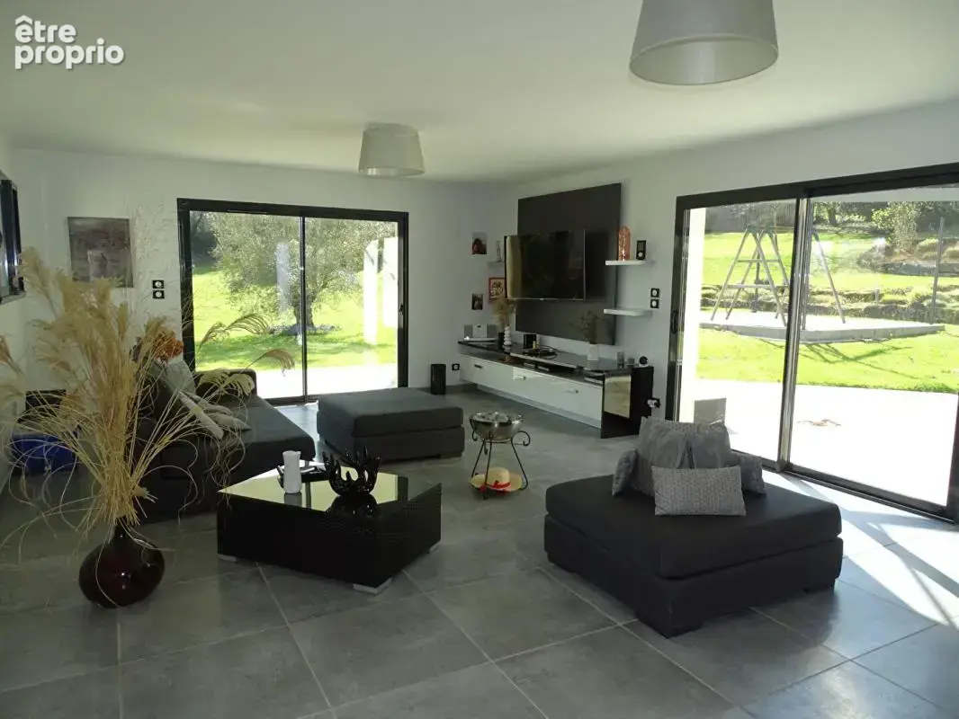 Villa Sainte Nathalene 5 pièce(s) 147.03 m2 - photo 16