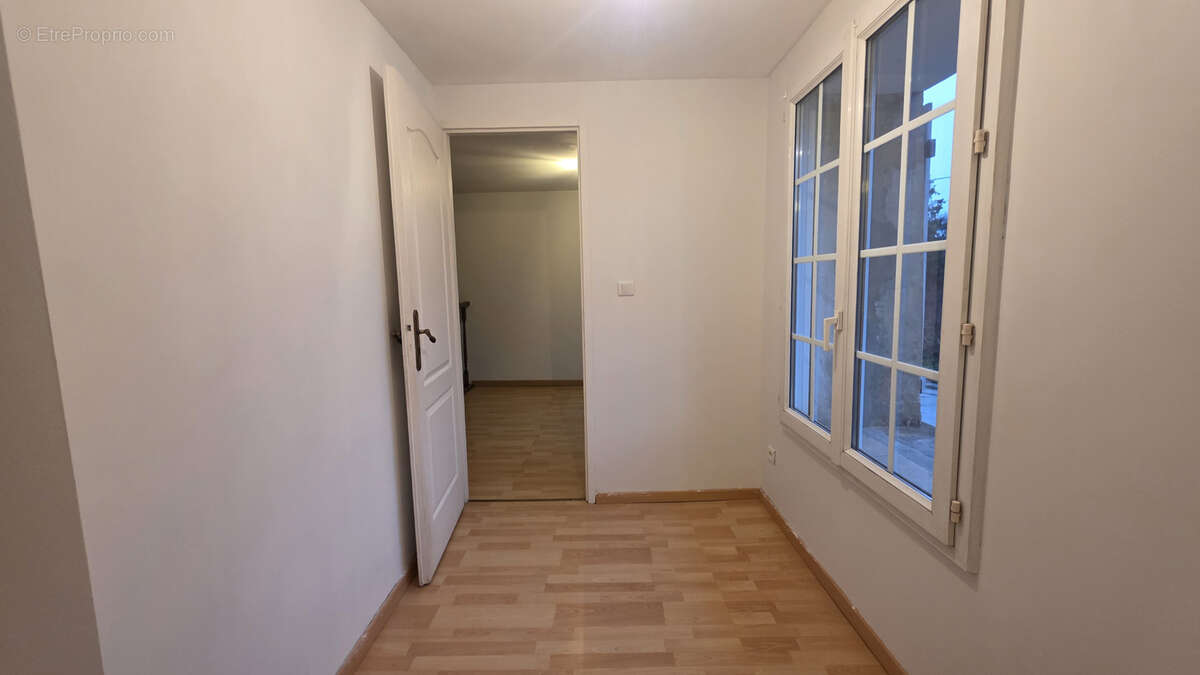 Maison de ville à CHÂTONNAY - photo 8