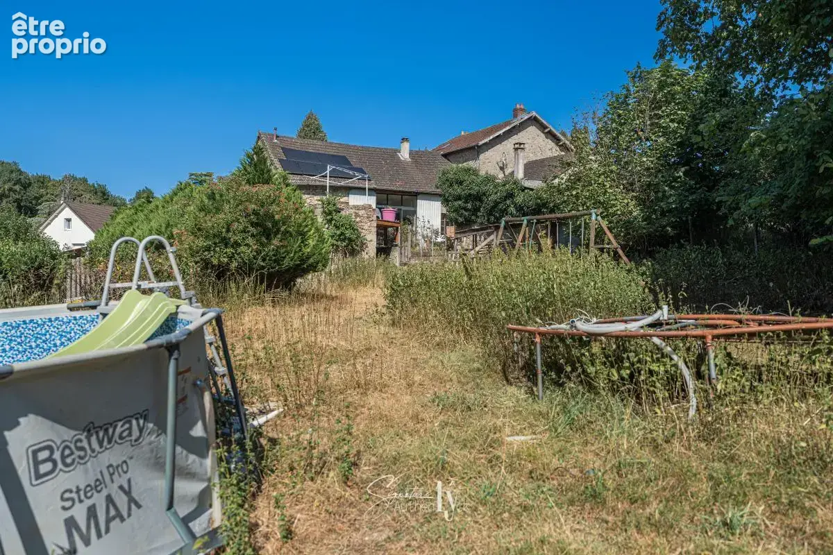 Maison 189 m² à Saint-Amand-Le-Petit  - photo 7