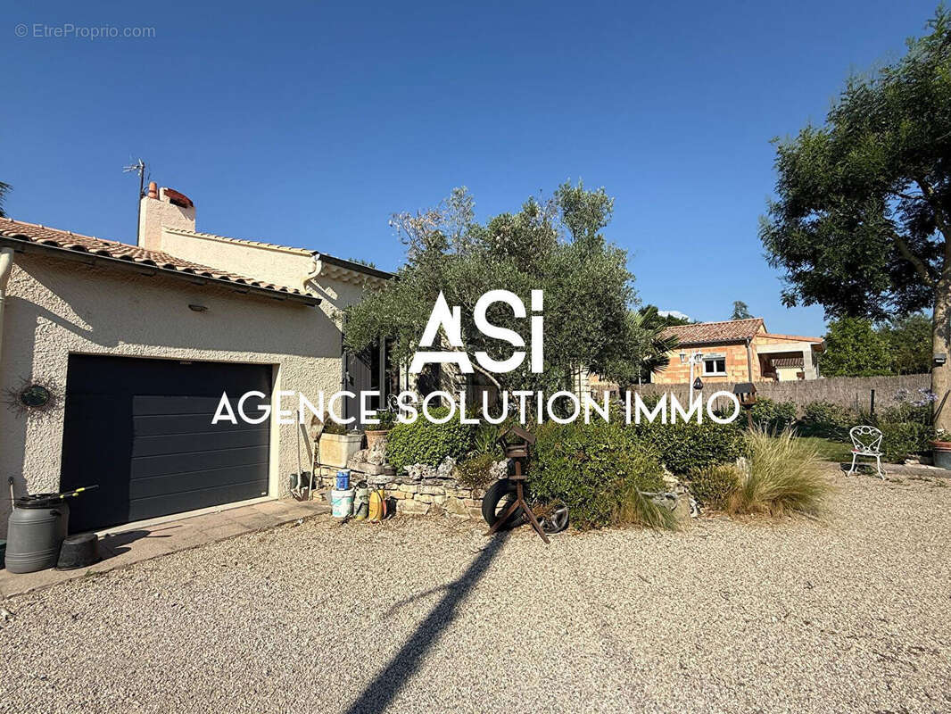 Maison à MONTELIMAR