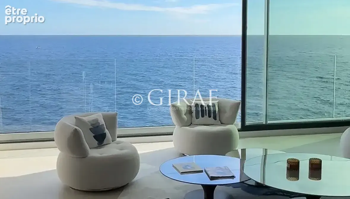 Contemporaine-Pied dans l'eau - photo 14
