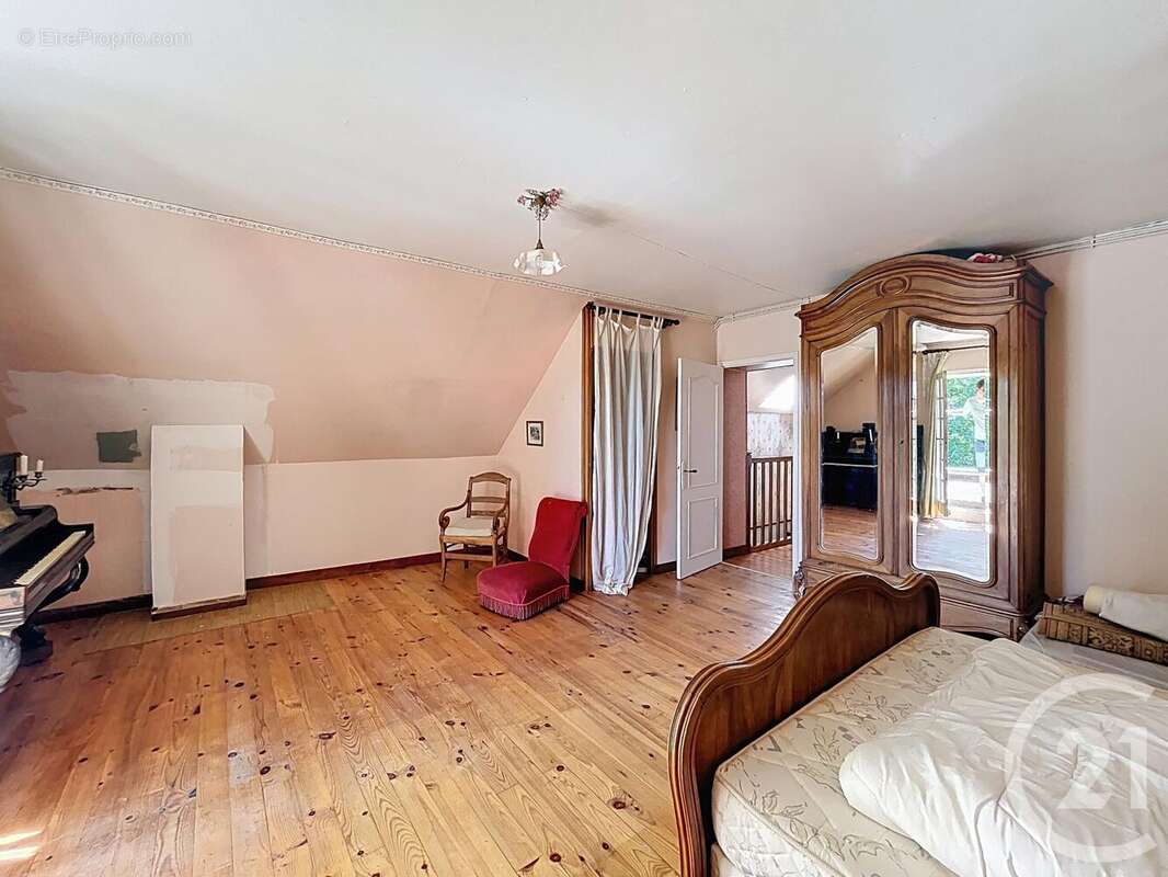 Maison à SAINT-VALERIEN