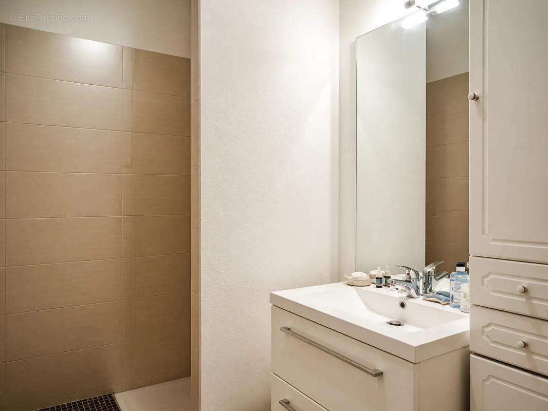 Appartement 2 pièces de 39 m² à Théza - photo 8