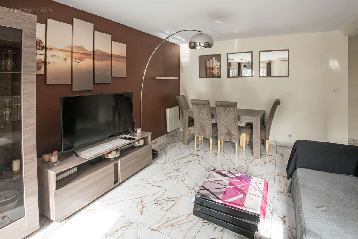 Appartement à VIRY-CHATILLON