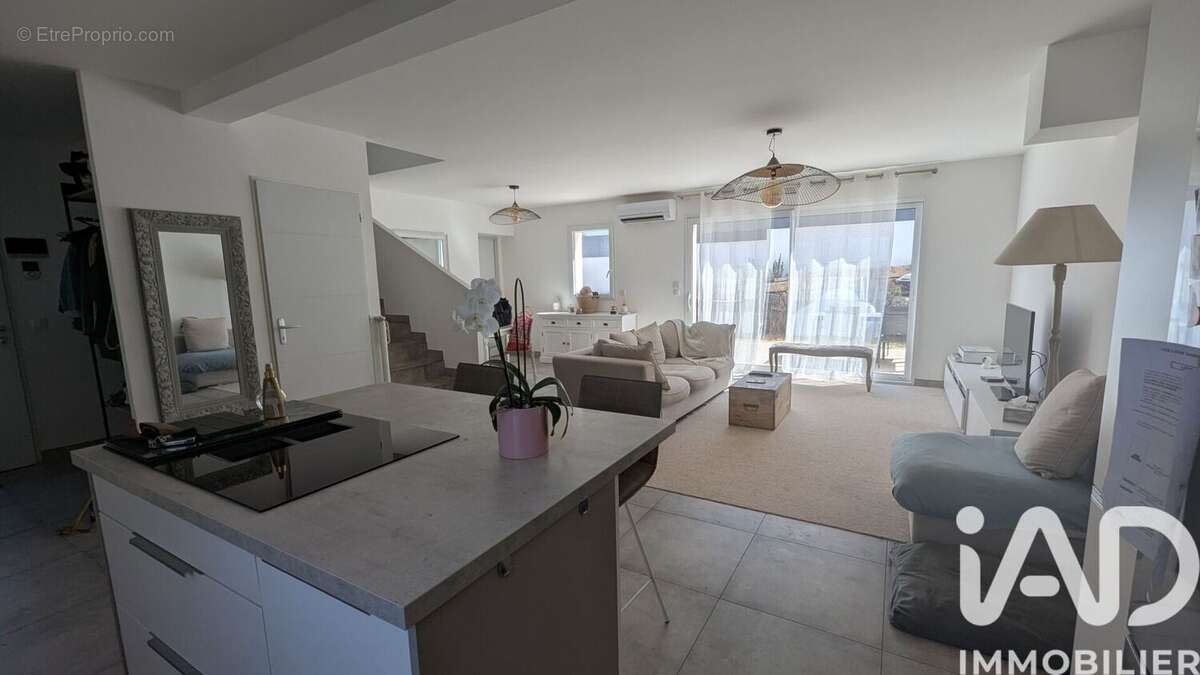 Photo 5 - Maison à PUGET-SUR-ARGENS