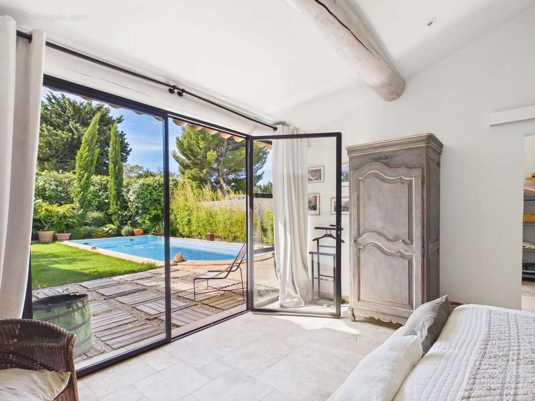 Maison à MAUSSANE-LES-ALPILLES