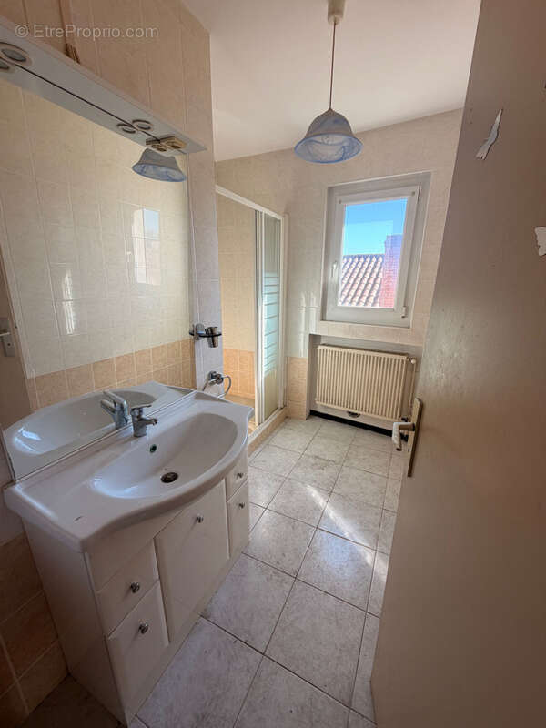 Appartement à rénover annonay   secteur domaine de la gare - photo 8