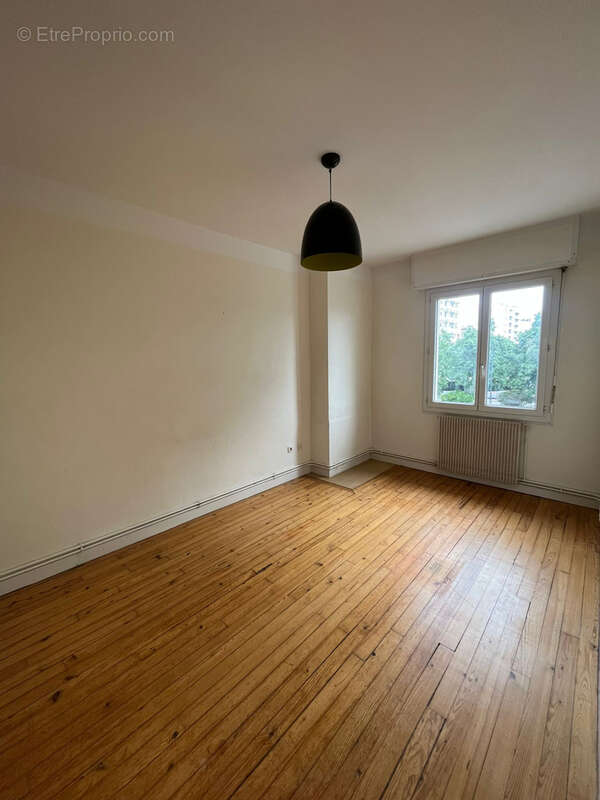 Appartement T3 traversant 54m2 - photo 4