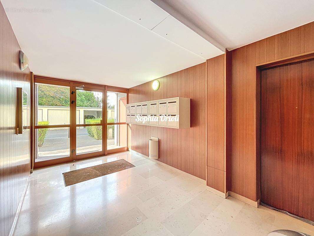 Appartement à CHEVILLY-LARUE