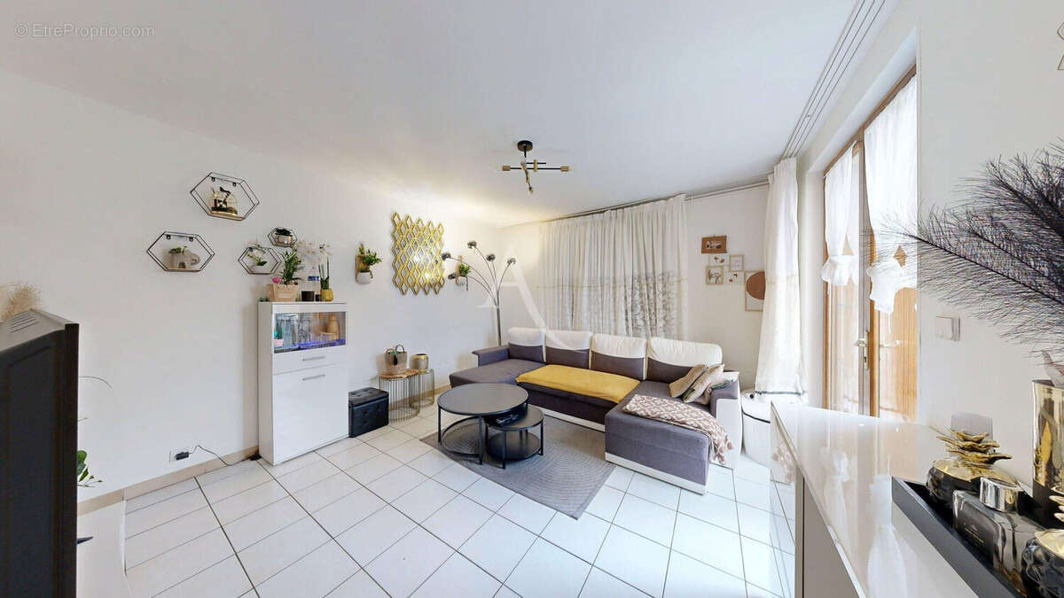 Maison à MANTES-LA-VILLE