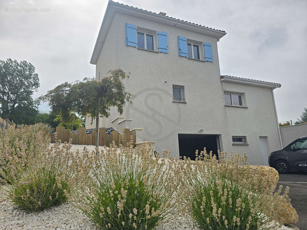 Maison  6 pièces 121 m2 avec grand garage aménagé - photo 3