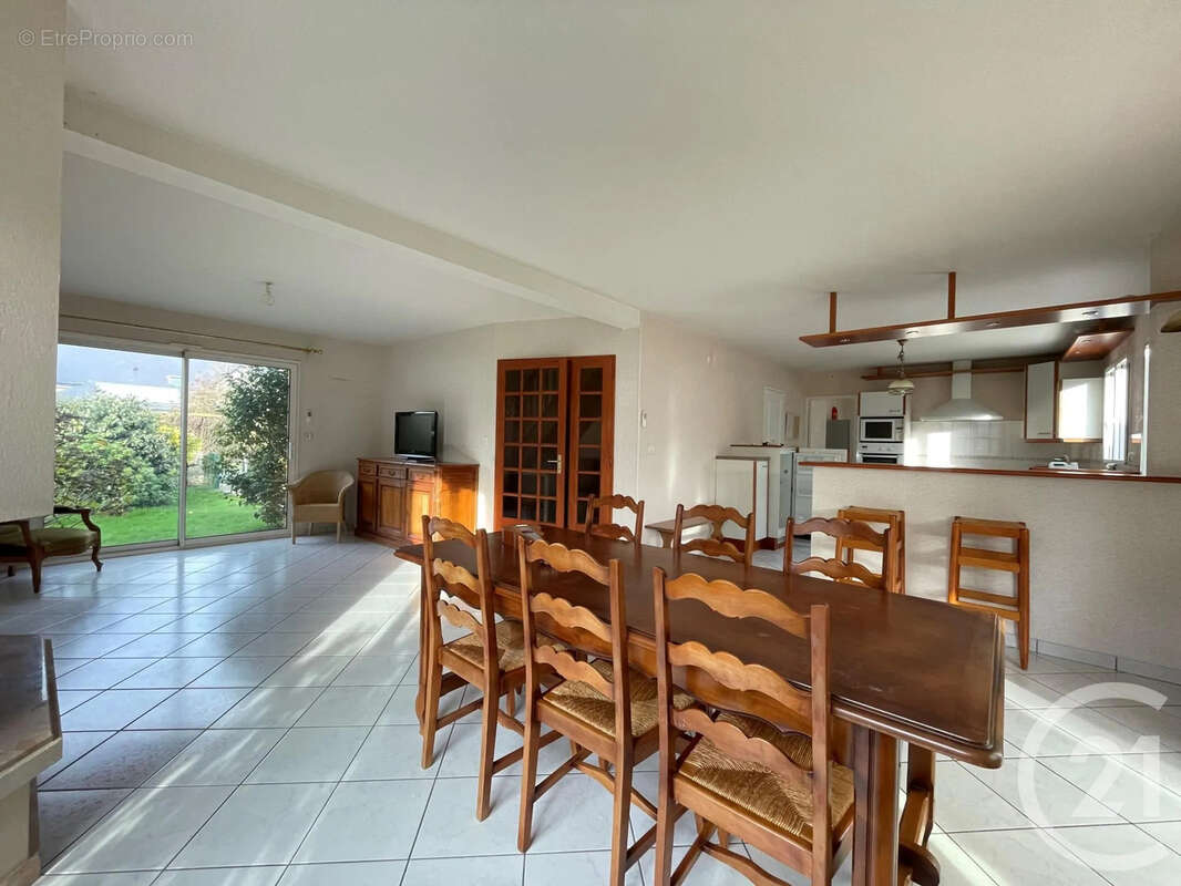 Maison à SAINT-BRIAC-SUR-MER