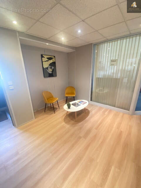 Commerce à SEYSSINS