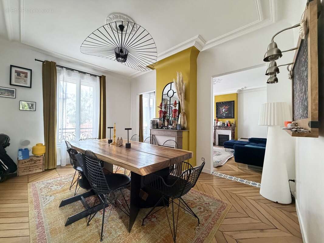 Appartement à LE PERREUX-SUR-MARNE