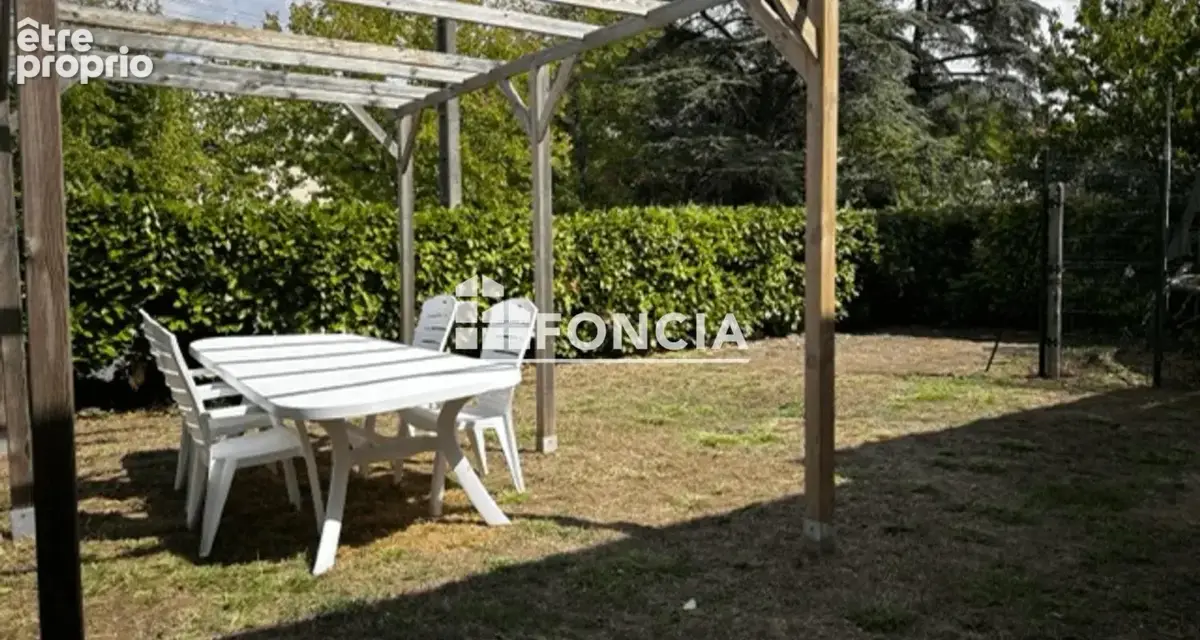 CAGNAC LES MINES Maison lumineuse et rénovée idéalement située - photo 2
