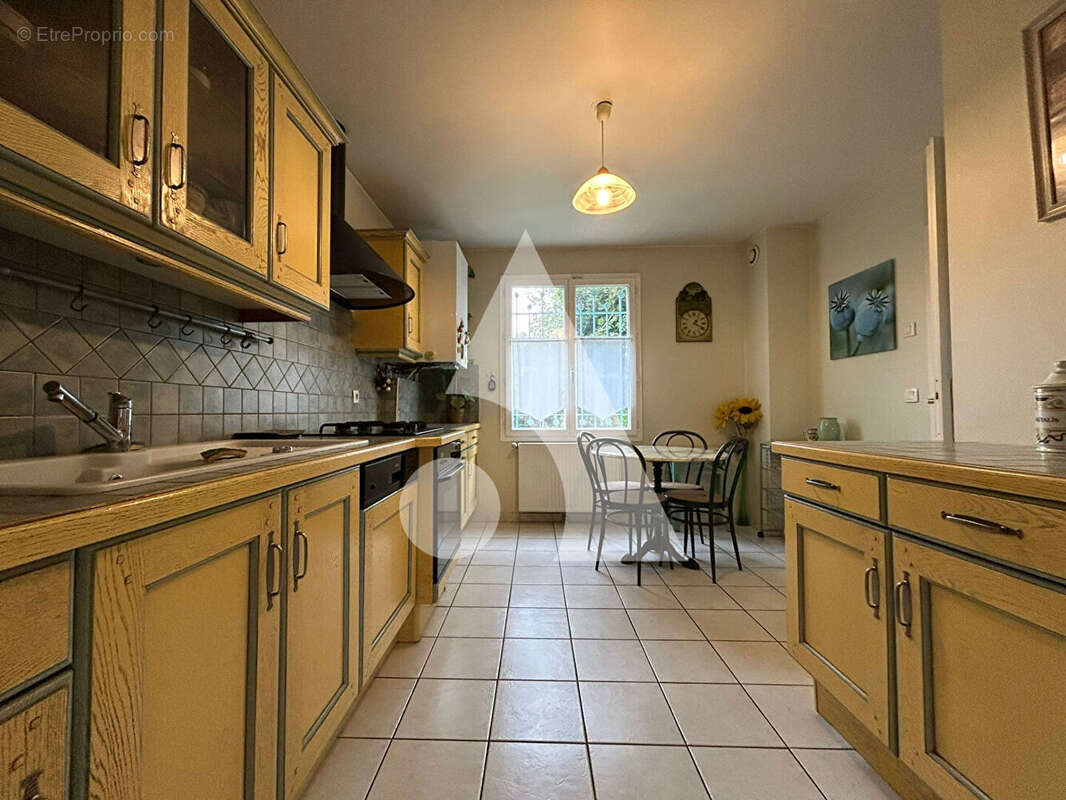 Maison à SAINT-GERMAIN-SUR-MORIN