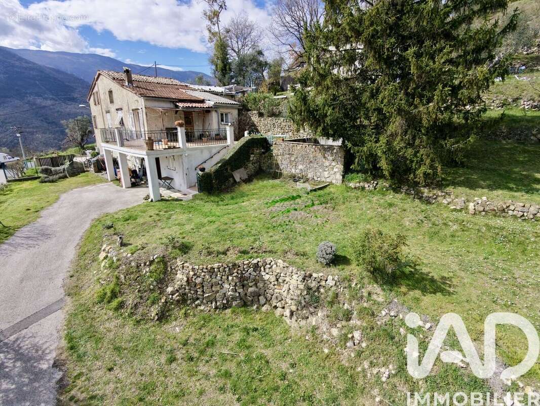 Maison 97 m² à Pierrefeu  - photo 4