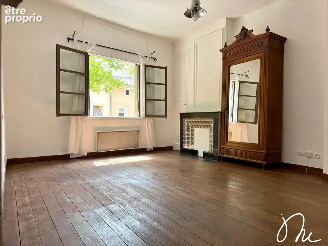 Maison de village en pierre avec garage et 2 terrasses ! - photo 4