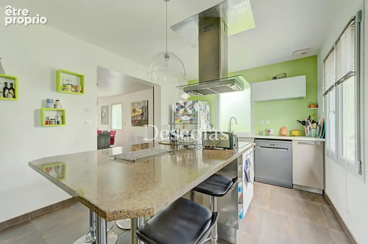 Maison familiale Saint-Germain-en-Laye - 208m2 - photo 11