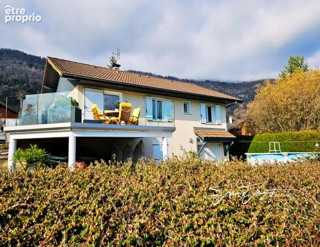 Maison à LATHUILE