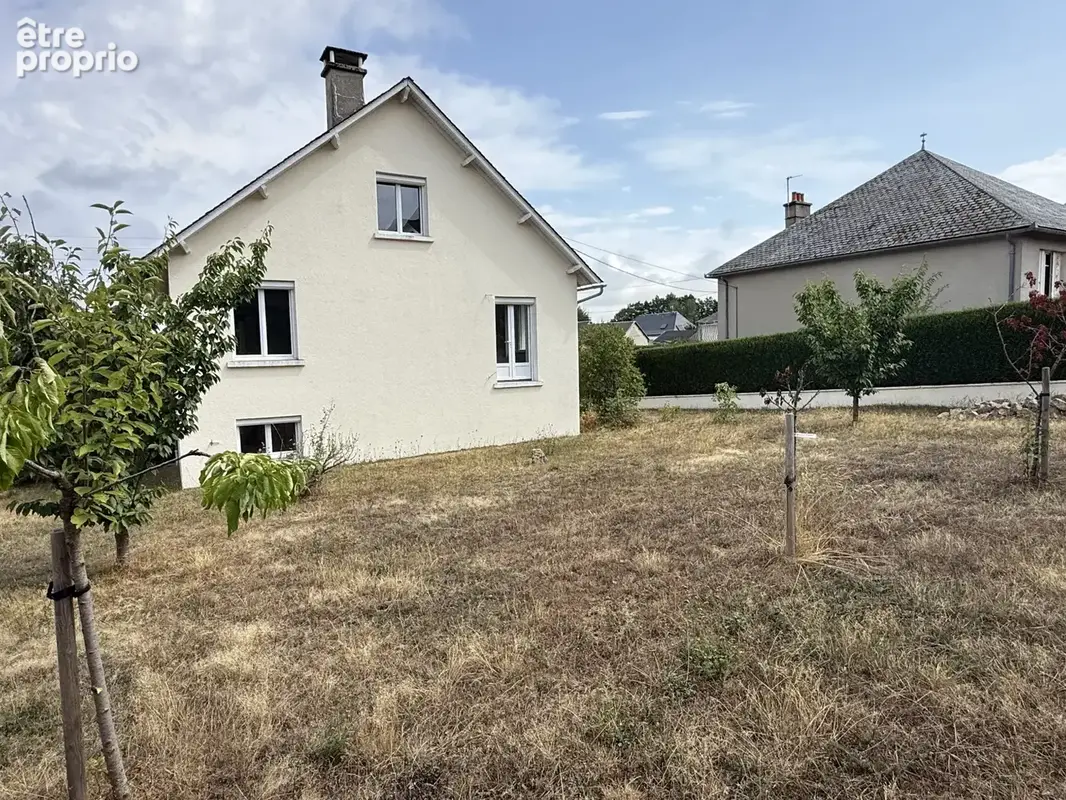 Maison en pierre rénovée avec terrain attenant - photo 13