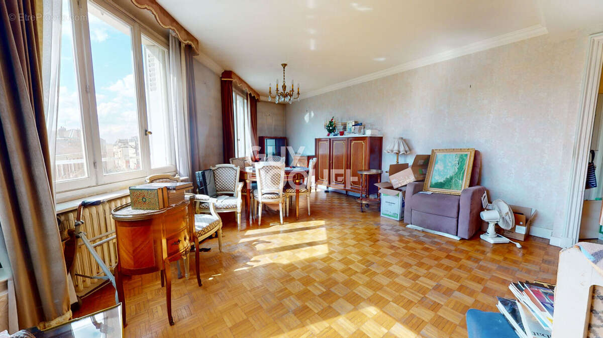 Appartement à PARIS-20E