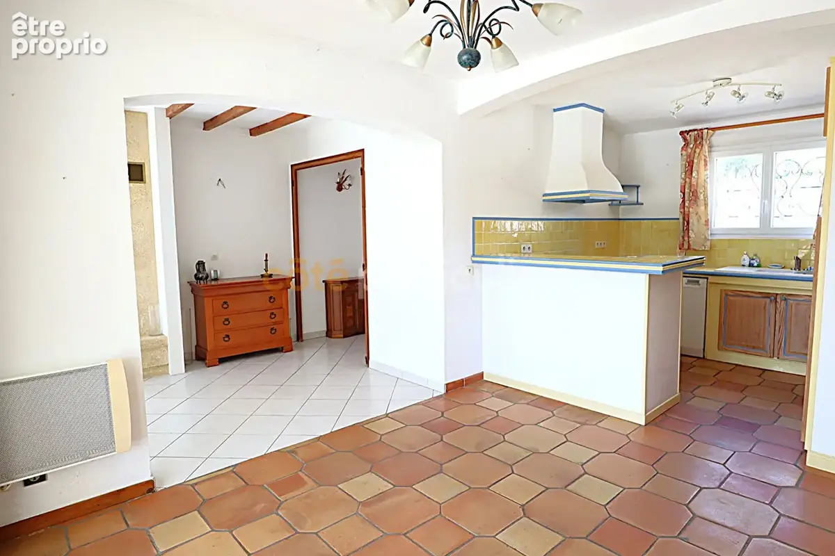 Villa 5 pièce(s) 110 m2 avec piscine et jacuzzi sur terrain  1625m² - photo 8