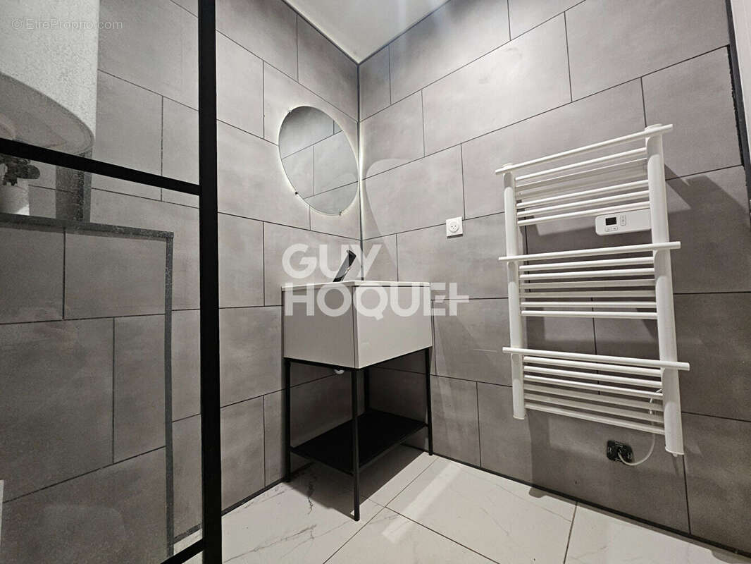 Appartement à CHAMPDEUIL