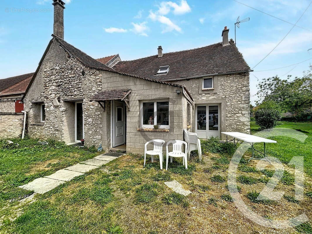 Maison 171 m² à Rouilly  - photo 9