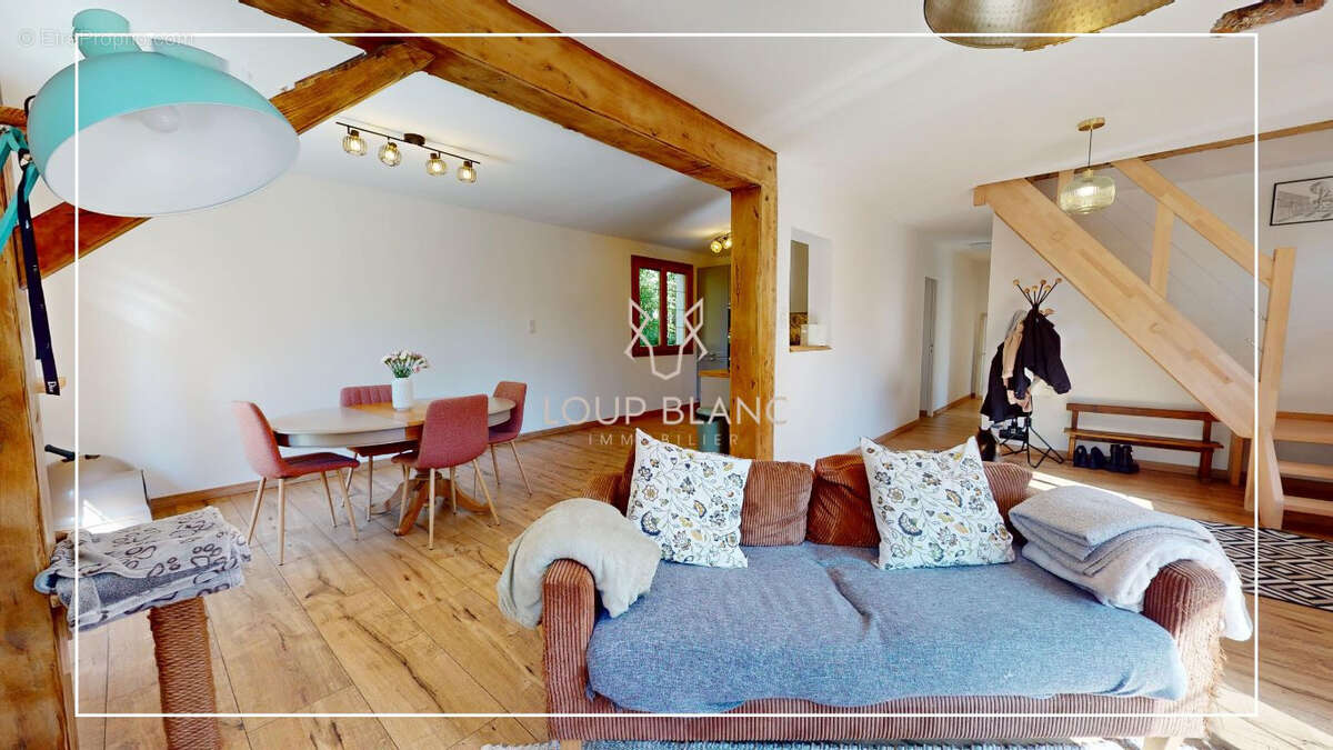 Maison à AUTECHAUX-ROIDE