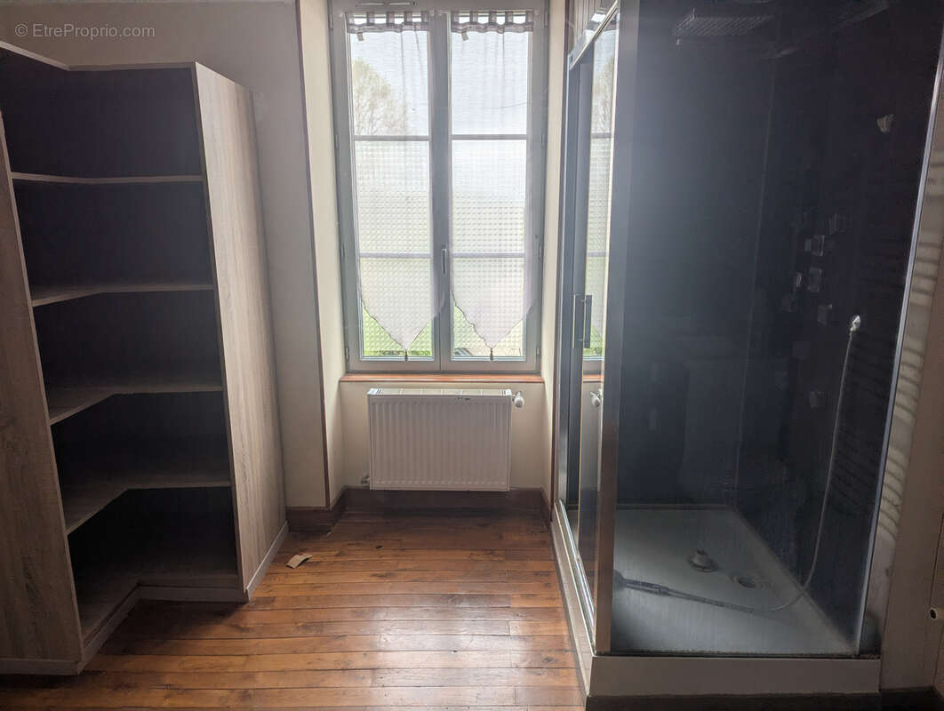 Maison à CHASSIGNOLLES