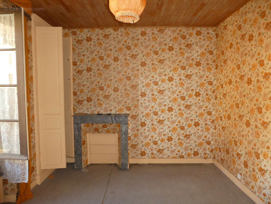 Maison à DURAVEL