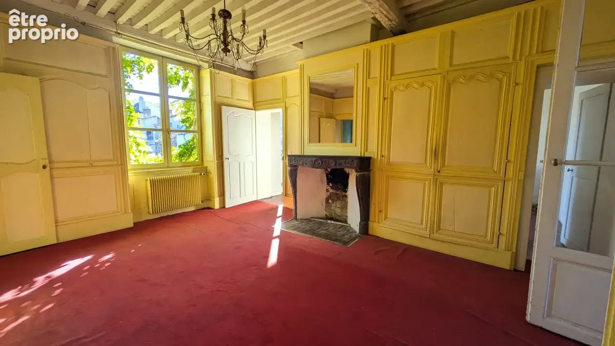 Jolie et grande propriété sur RIOM - photo 10