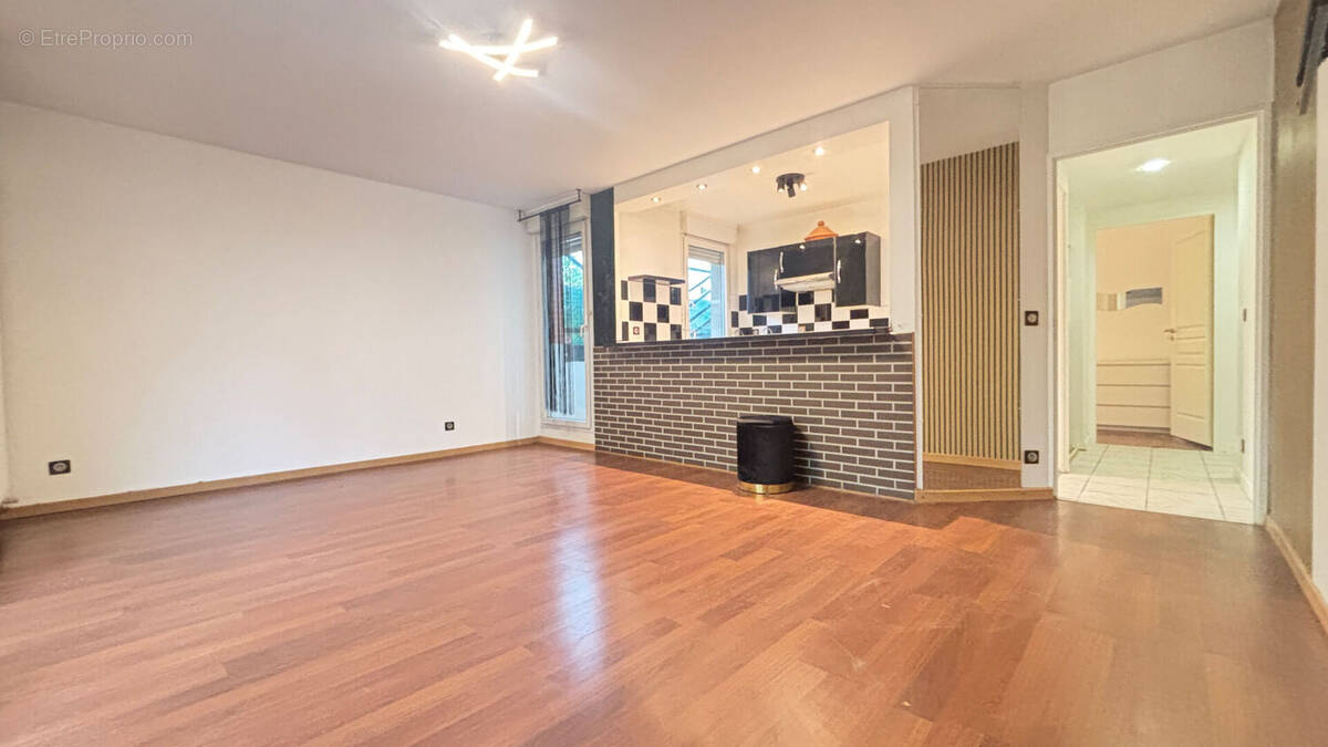 Appartement à EVRY