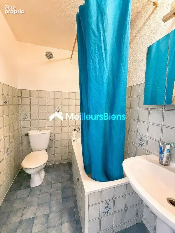 Appartement 2 pièces 38 m² dernier étage à Fréjus 83600 - photo 3